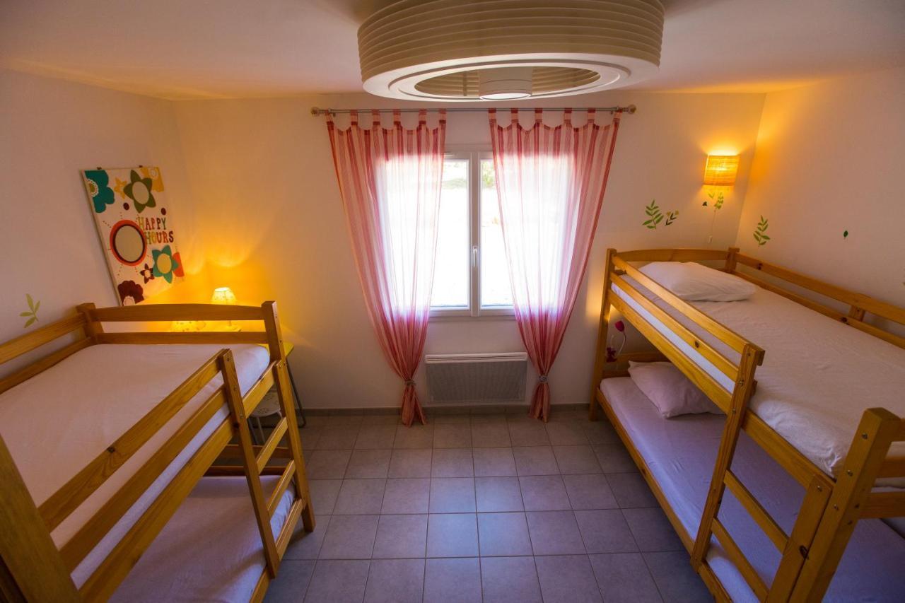Les Villas de Perret Joyeuse Extérieur photo